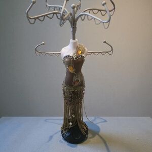 Chic Gold and Brown Jewelry Stand